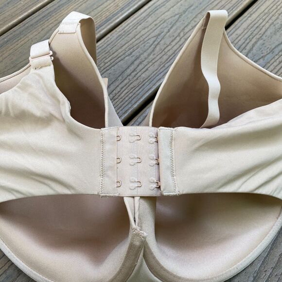 NWT Skims Fits Everybody T-Shirt Demi Bra Size 38H‎ Color Clay - Picture 2 of 5